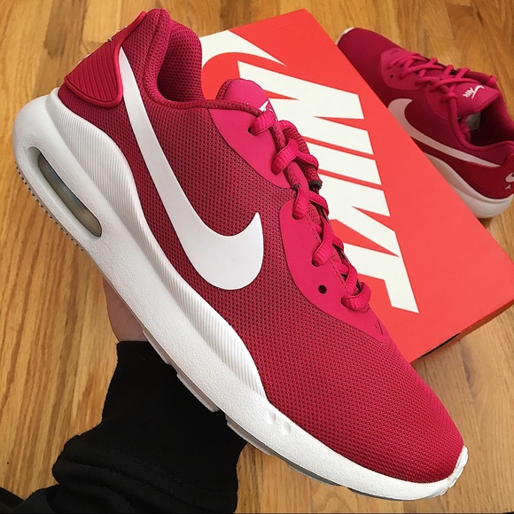 Nike Air Max Oketo Women’s Sneakers - Picture 6 of 6